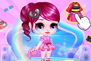 Boneca de cabelo rosa em palco colorido, com roupa brilhante, altifalantes e um cursor a escolher um conjunto